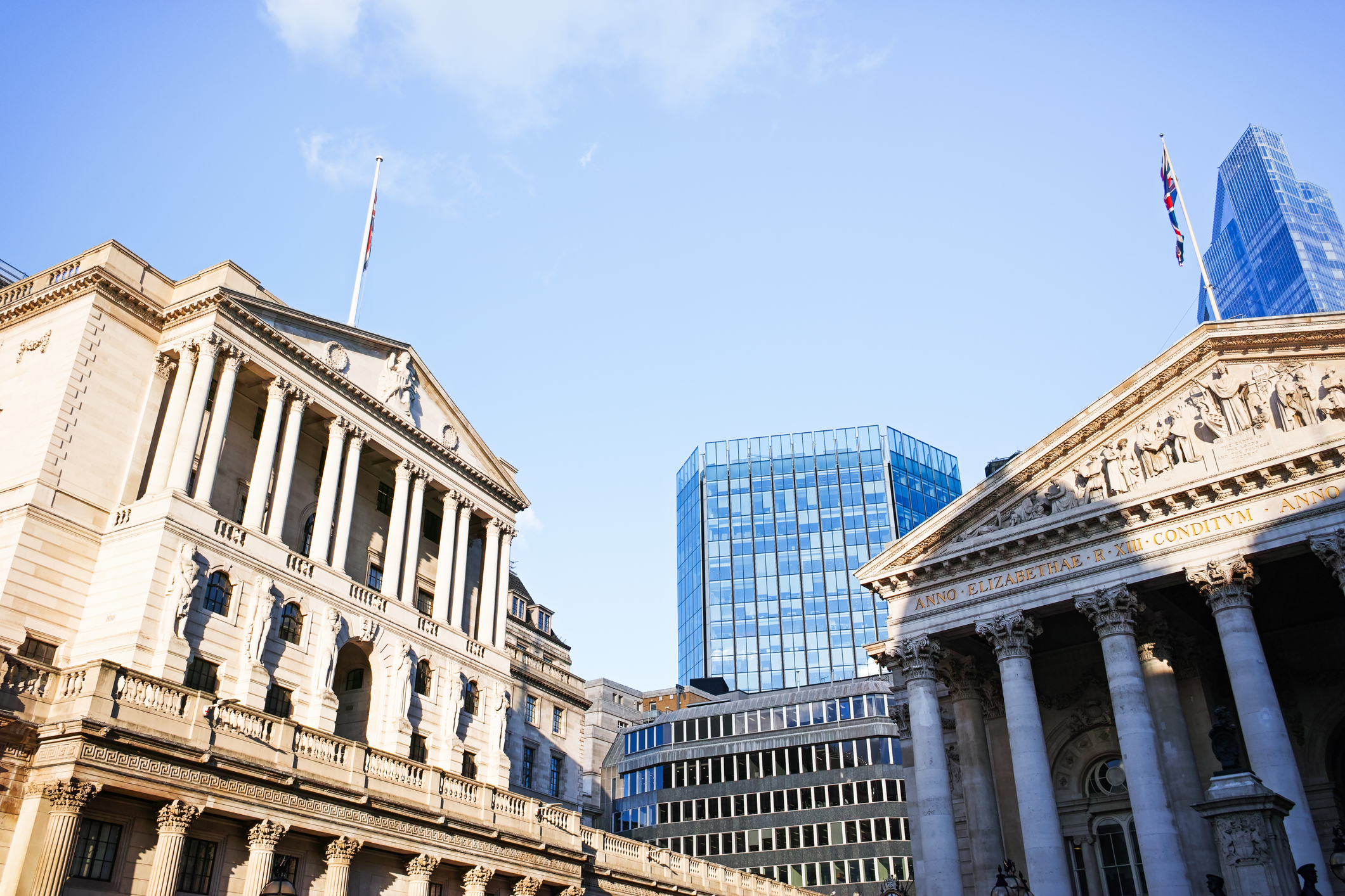 The 2026 Crypto Lending Landscape: Infrastructure, Yield Strategies, and Top Tools for Safe Leverage